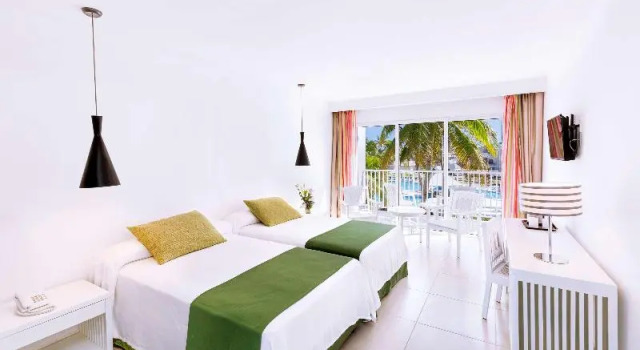 Двухместный номер Standard с балконом Tryp Cayo Coco