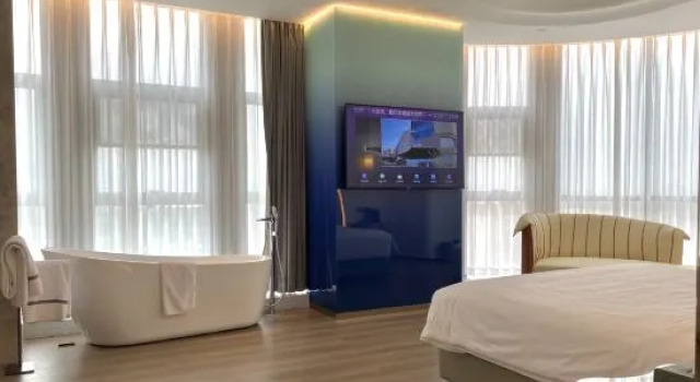 Люкс Deluxe Longkou Hotel