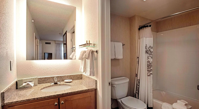 Двухместная студия Residence Inn Neptune at Gateway Center