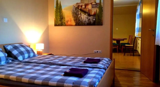 Апартаменты Apartment and rooms Maraton