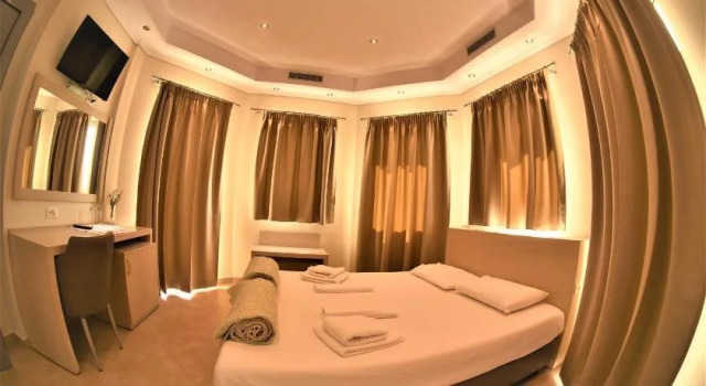 Marathon Palace