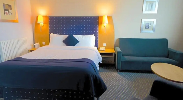 Номер Deluxe The Bolton Stadium Hotel, a member of Radisson Individuals