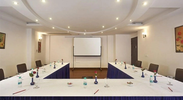 Hotel Saptagiri