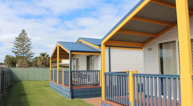 Люкс Belair Gardens Caravan Park