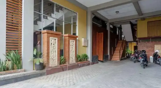 RedDoorz Plus Near Amplaz Yogyakarta, Rezerwuj Hotel Hotele w Depok z parkingiem, Parking