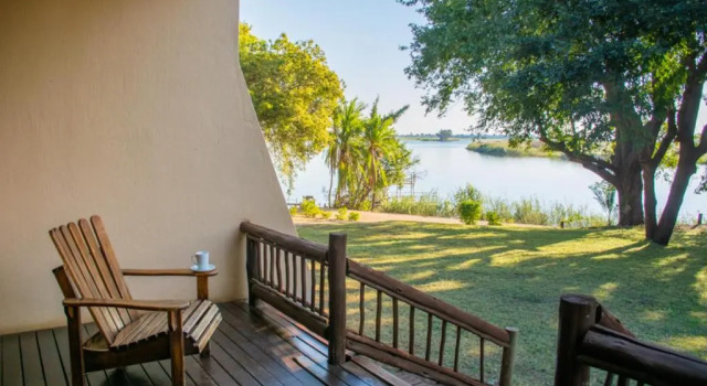 Standard Doppel Zimmer mit Blick Chobe Safari Lodges
