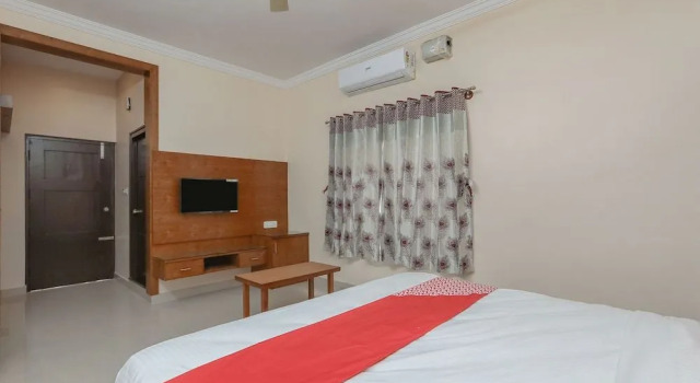 Oyo 24264 Monisha Residency, Rezervovat Hotel Maisúr Bangalore