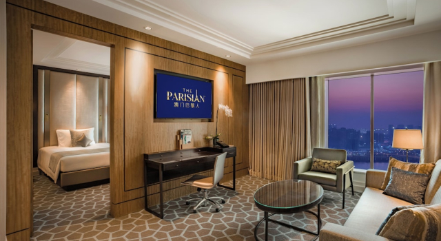 Двухместный люкс Premier Paiza Lofts at Parisian