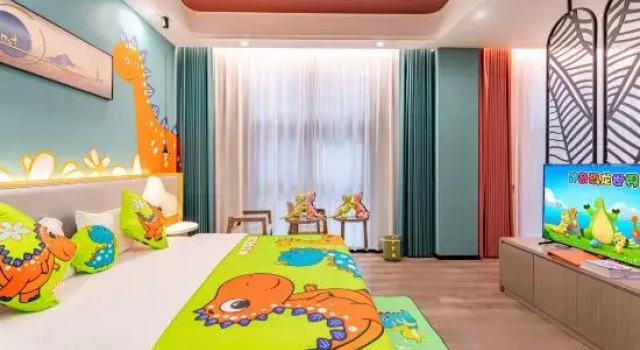 Семейный люкс Divine Beast Family Hotel