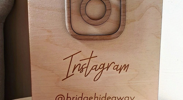 Коттедж Deluxe Bridge Hideaway