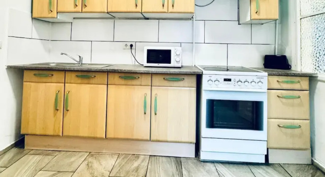 Студия Beautiful Studio Apt Near Rathausplatz