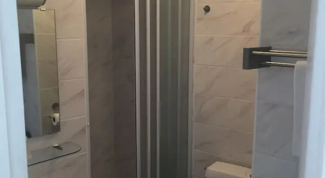Трёхместный номер Standard Hotel le France, Redon