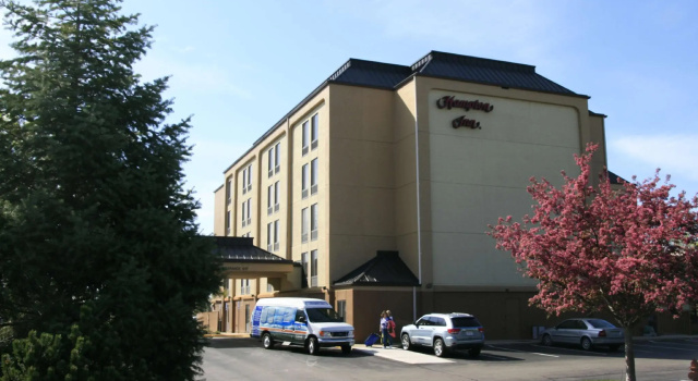 Люкс Hampton Inn Portsmouth Central