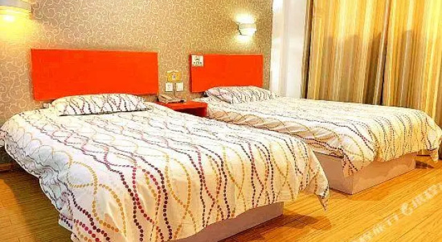 Pod Inn Zhonggulou North Main Street Second Affiliated Hospital of Jiaotong University
