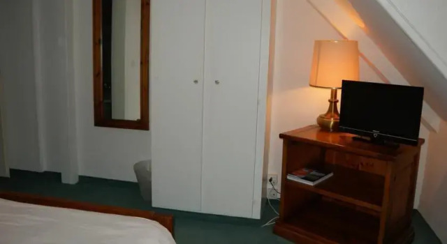 L’Auberge du Chalet à Gobet, Забронировать Шале Коттеджи Лозанны, Коттедж
