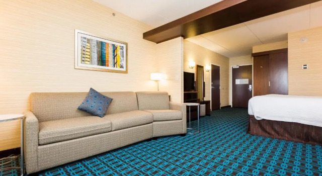 Студия Fairfield by Marriott Edmonton North