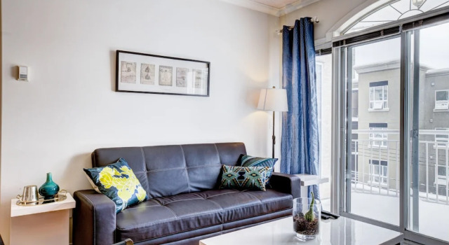 Suite Digs Genesis, Rezervasyon Otel Beltline 