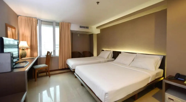 Семейный номер Standard Bangkok City Suite