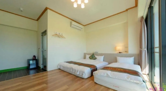 Номер Standard Yiren Hotel