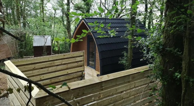 Kaopod Hot Tub, Забронировать Отель Кармартен Carmarthenshire
