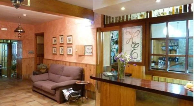 Hotel Esther, Book Hotel Hotels in Aragon with Parking, Parking