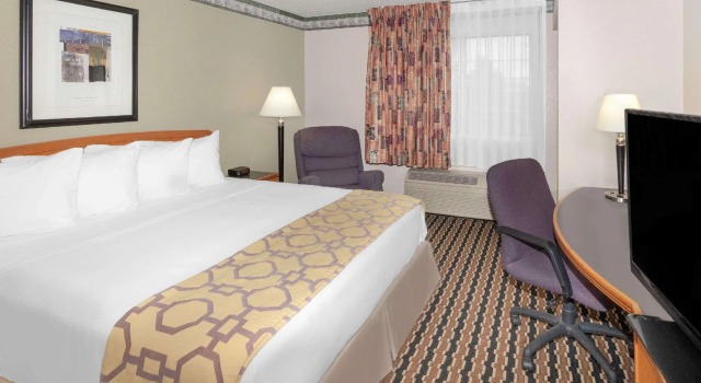 Двухместный номер Standard Baymont by Wyndham Fort Wayne
