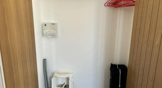 Barnstaple - Apartment- Sleeps 2 - Parking, Varaa Huoneisto Asunnot kohteessa Merseyside, Huoneisto