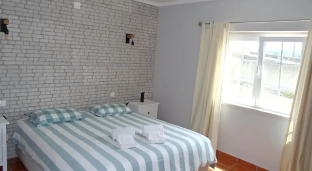 House with 3 Bedrooms in Colares, with Wonderful Sea View, Enclosed Garden And Wifi - 4 Km From the Beach, Rezervovat Hotel Hotely v Oeste s parkováním, Parkování