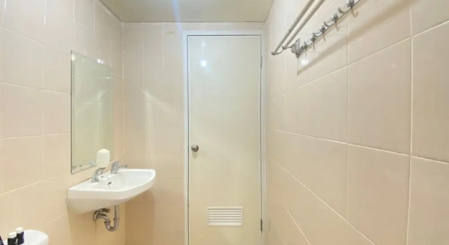 Номер Standard Cozy Mozy 2BR Apartment - Parahyangan Residence