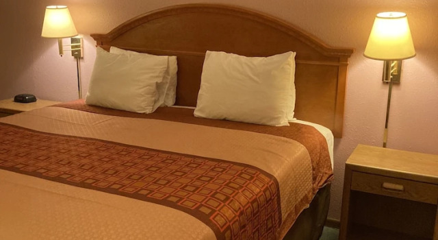 Camera doppia Luxury con vista sul campo da golf Executive Inn