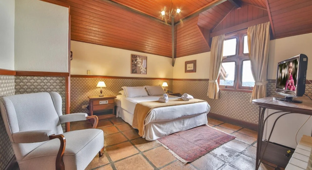 Апартаменты Standard Esquilo Hotel