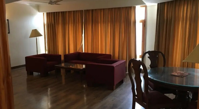 Четырёхместный номер Standard Пентхаус Hotel Combermere