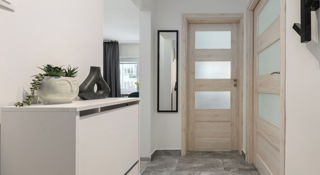 Апартаменты Comfort Lumina cozy 3-room apart near the metro