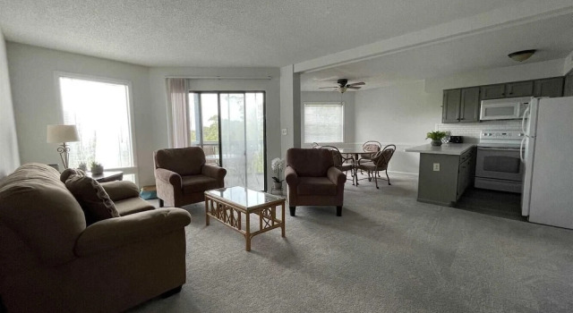 Ocean Greens 203-a - Golf Villa - Crescent Beach Section, Забронировать Вилла Виллы Норт-Миртл-Бич, рядом с Possum Trot Golf Club, Вилла
