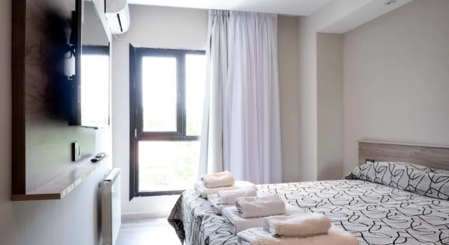 Люкс LELOIR Suites & Meetings