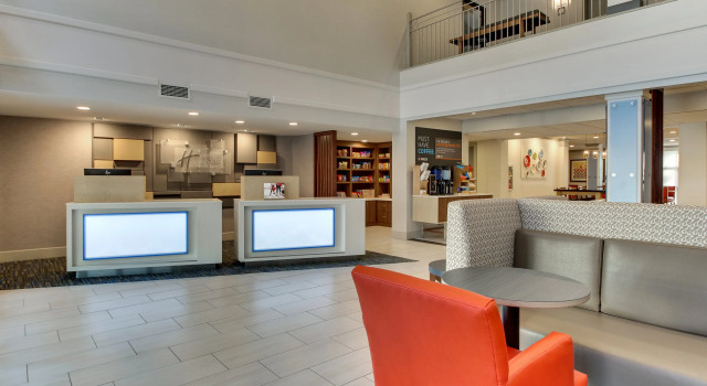 Holiday Inn Express Hotel & Suites - Atlanta/Emory University Area, an IHG Hotel, 预订 酒店 Clarkston 佐治亚州