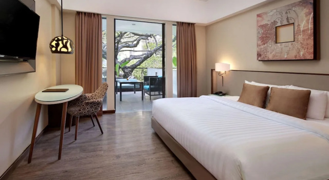 Двухместный номер Privilege с балконом Mercure Bali Legian