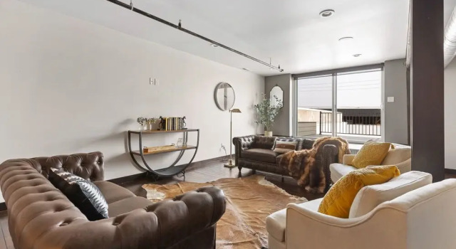 Main Street Lofts, Забронировать Отель Рапид-Сити Black Hills National Forest, рядом с Аллея искусств
