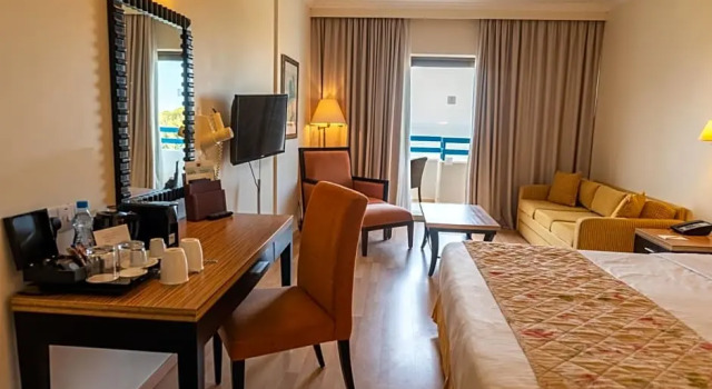 Двухместный номер Superior с видом на море Elias Beach Hotel