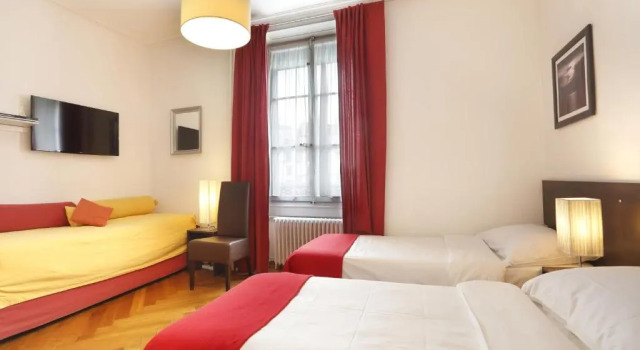 Трёхместный номер Standard Hotel Tor
