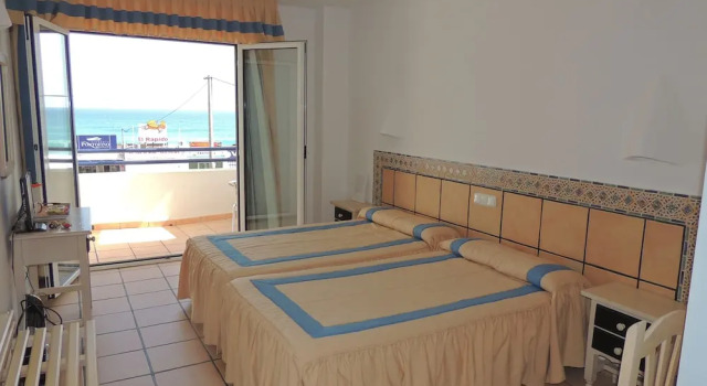 Hotel Playa Bocaina, Забронировать Гостевой дом Гостевые дома Мохакар, Гостевой дом