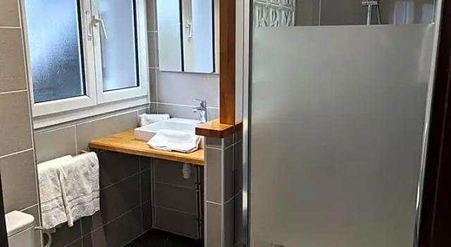 Трёхместный номер Standard Hôtel de lOurs