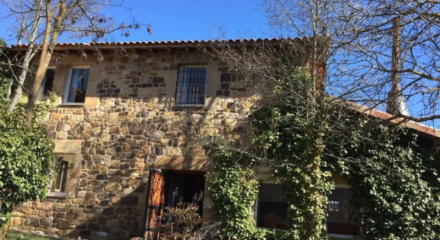 Enclave Soria, Book Hotel Hoteller i Castile and Leon med parkering, Parkering
