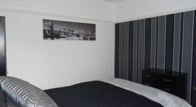 Premier House in Bushbury Road, Varaa Hotelli Bushbury 