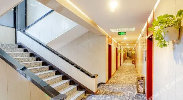 Lijing Business Hotel, Boek Hotel Hotels in Shaanxi met parkeren, Parkeren