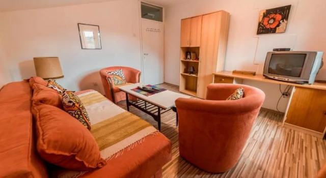 Rooms & Apartment GH Pasha, Забронировать Апартаменты/квартира Тузла Федерация Боснии и Герцеговины