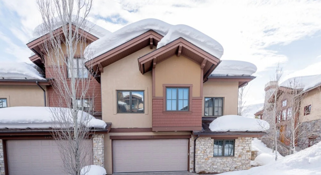 Angani Way Townhome 102 by Alpine Lodging Sun Valley, Book Hotel Hoteller i Sun Valley med parkering, nær Dollar, Parkering