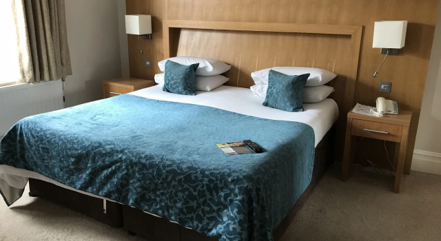 The Links Country Park Hotel