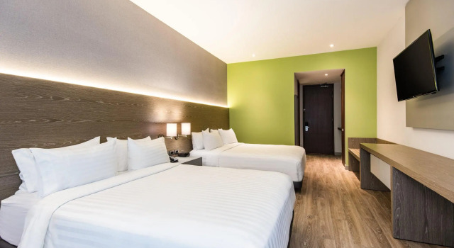 Четырёхместный номер Standard Holiday Inn Express Bogotá - Parque La 93 by IHG