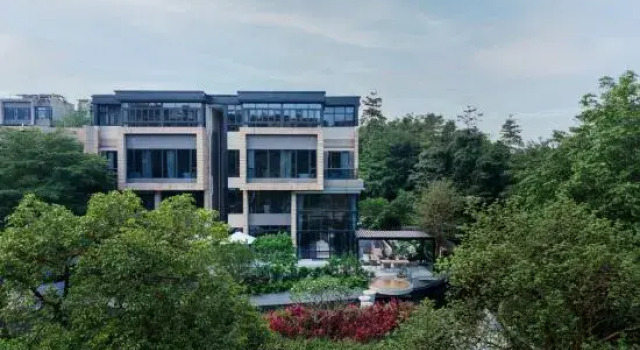 Hidden Lake Affordable Luxury Home, Boek Hotel Hotels in Guangdong met parkeren, Parkeren